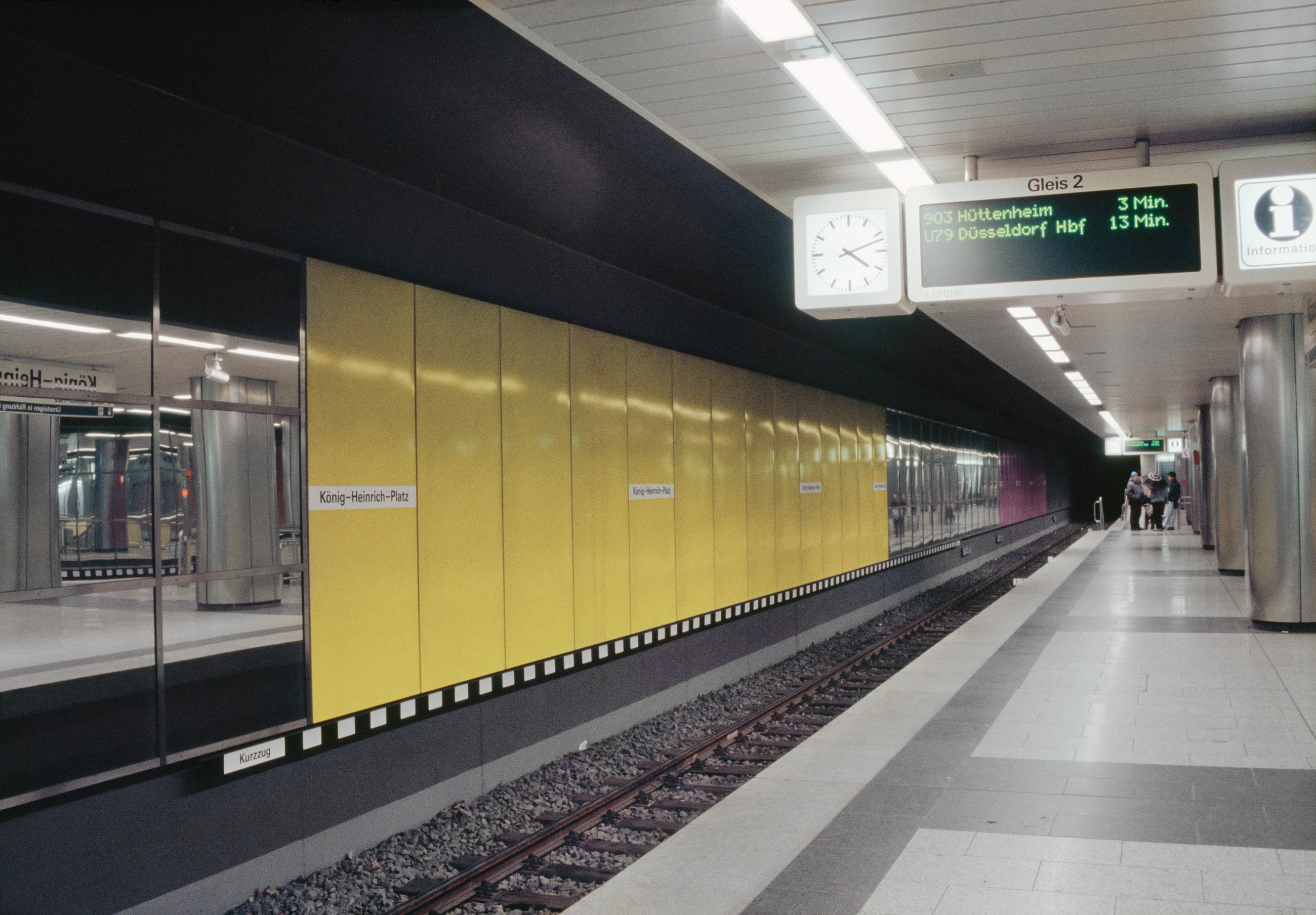 Isa Genzken, Projects for Outside at Galerie Buchholz, Berlin, photo 93