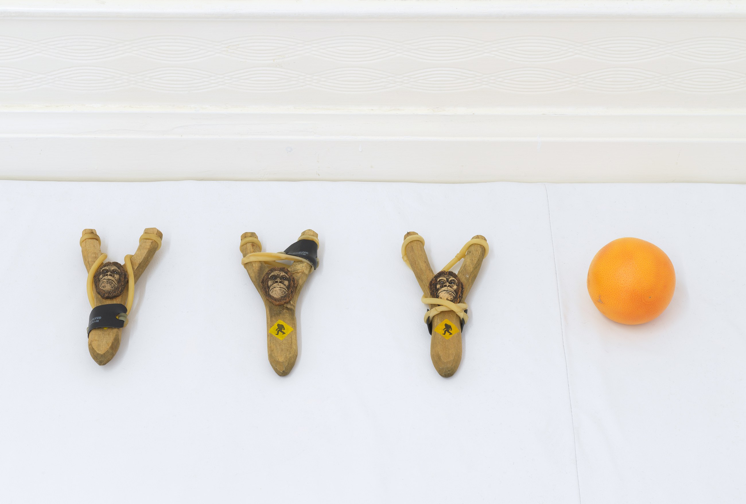 Anne Imhof, Imagine at Galerie Buchholz, Berlin, photo 6