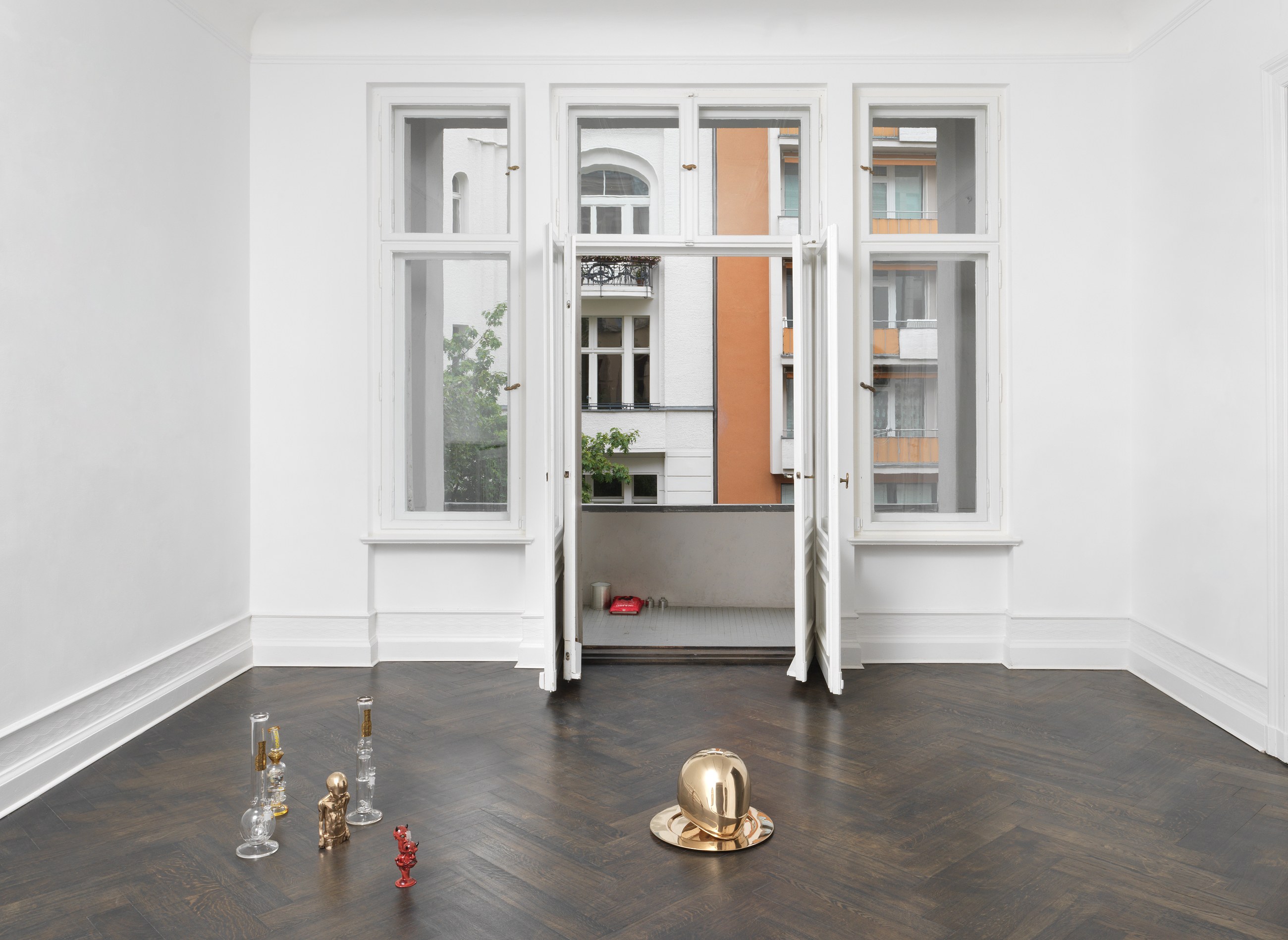 Anne Imhof, Imagine at Galerie Buchholz, Berlin, photo 32