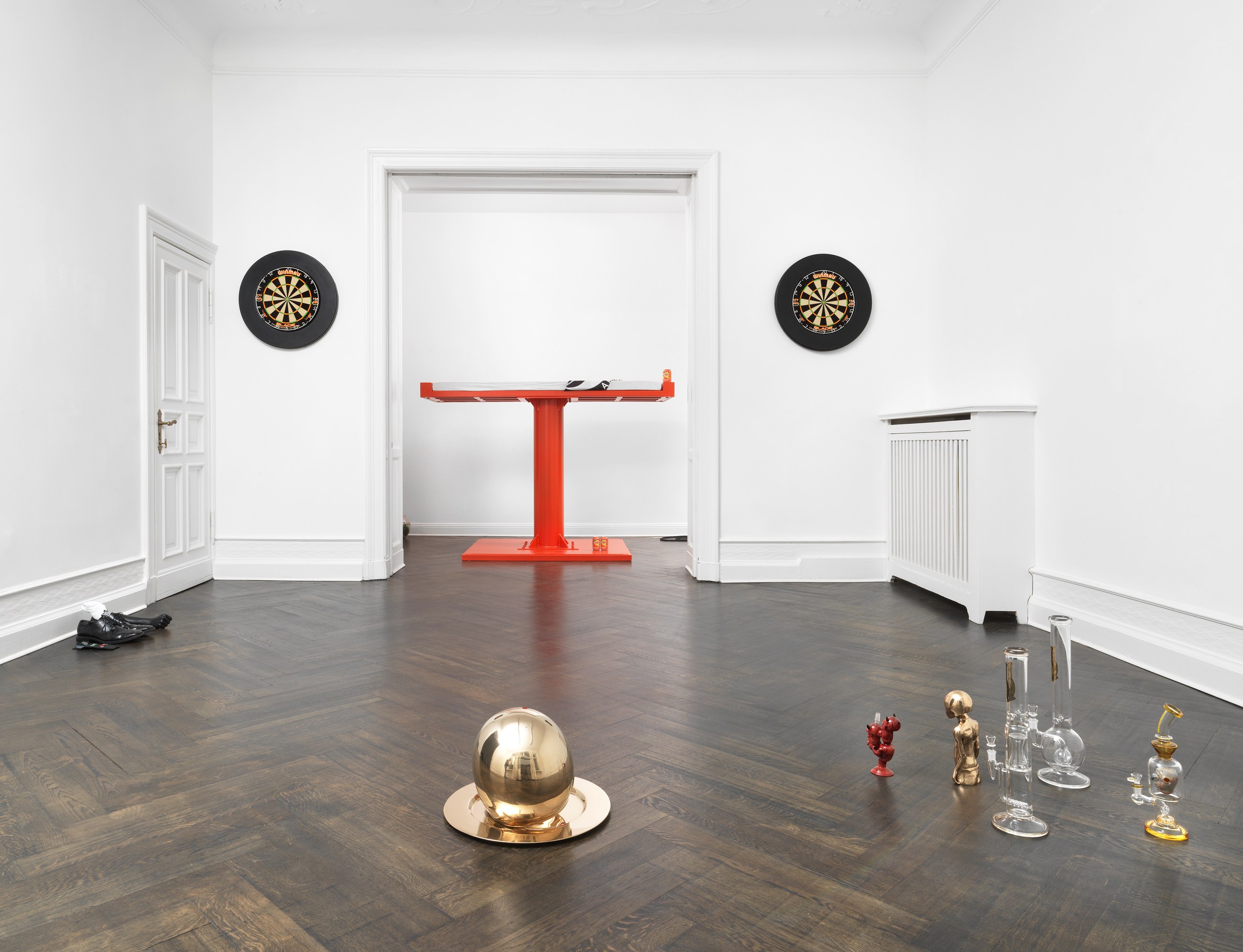 Anne Imhof, Imagine at Galerie Buchholz, Berlin, photo 36
