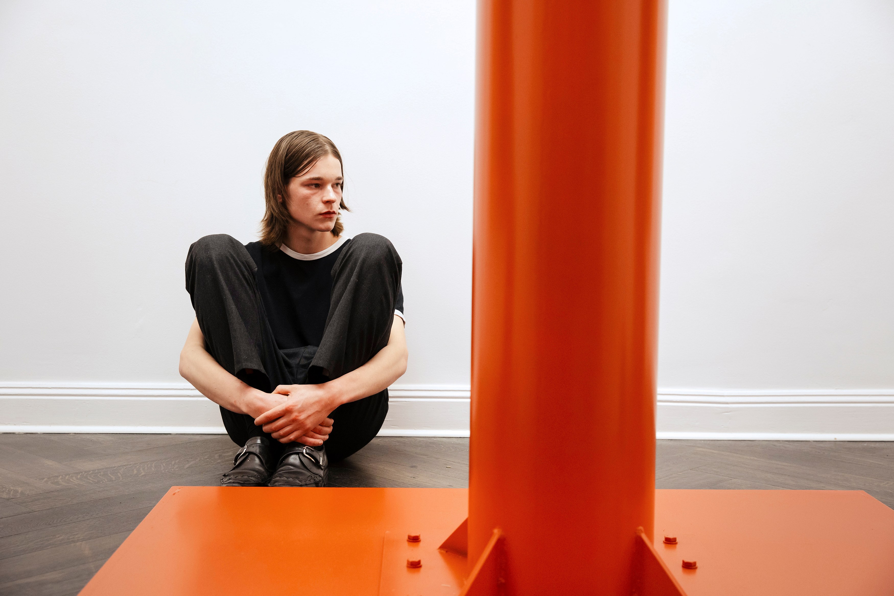 Anne Imhof, Imagine at Galerie Buchholz, Berlin, photo 41