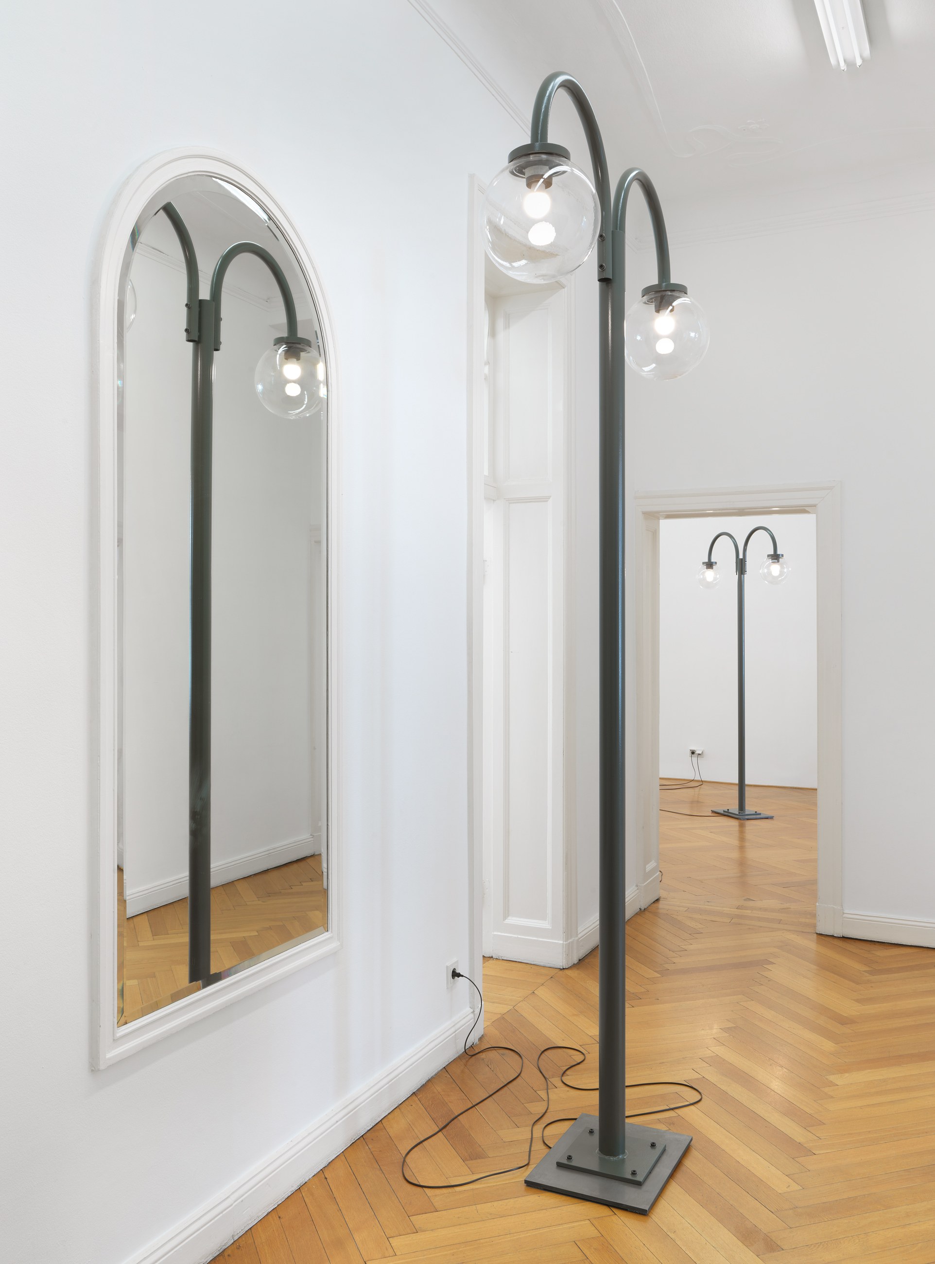 Gili Tal, For the Sake of Those Who Would Discriminate Between Hallucinations at Galerie Buchholz, Berlin, photo 3