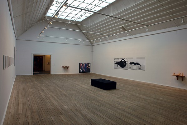 Image 7 of 27