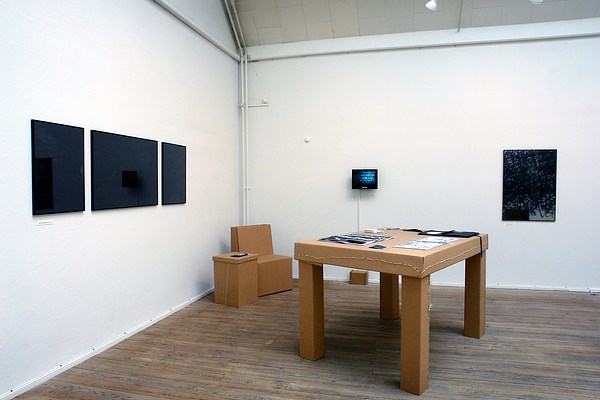 Image 4 of 18