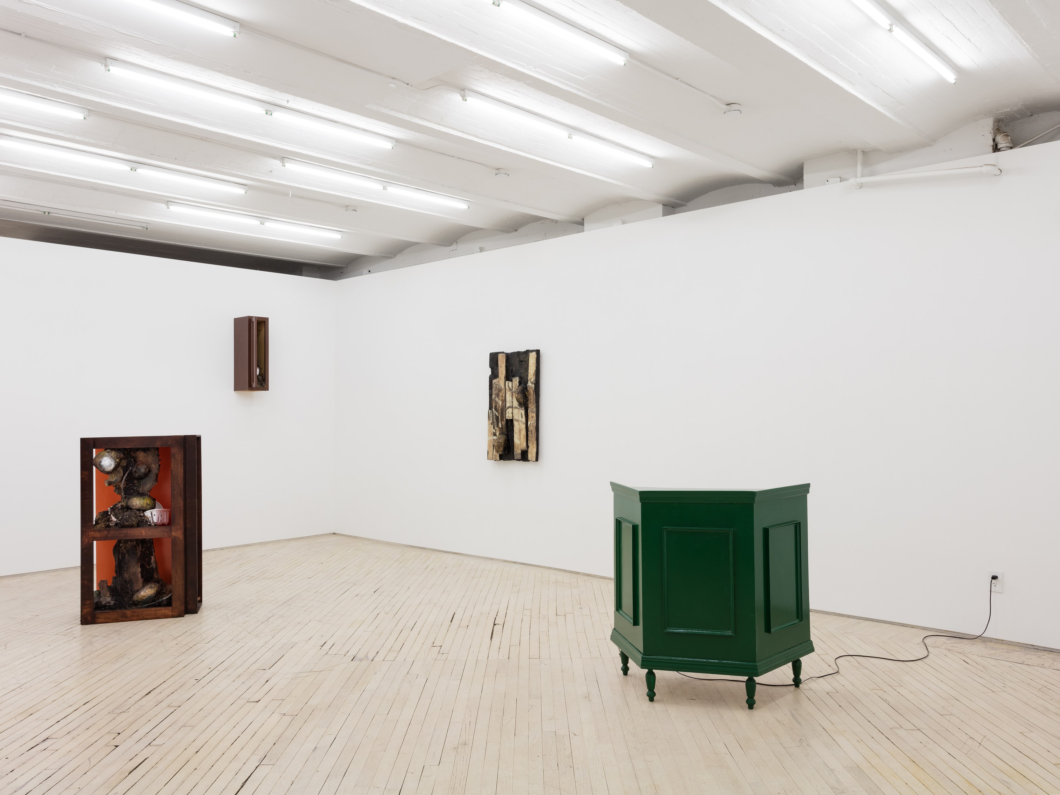 Installation view 4