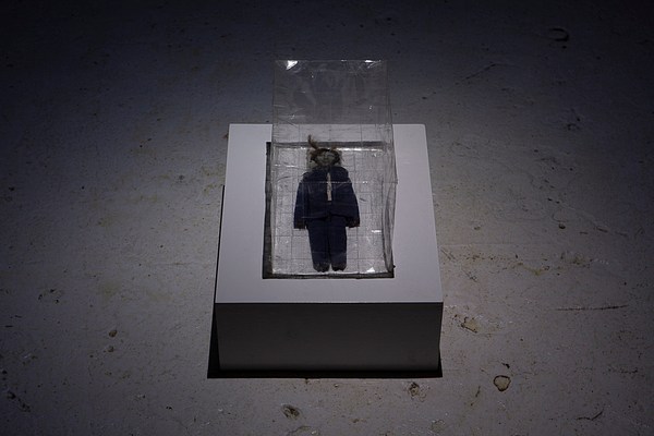 Image 4 of 9