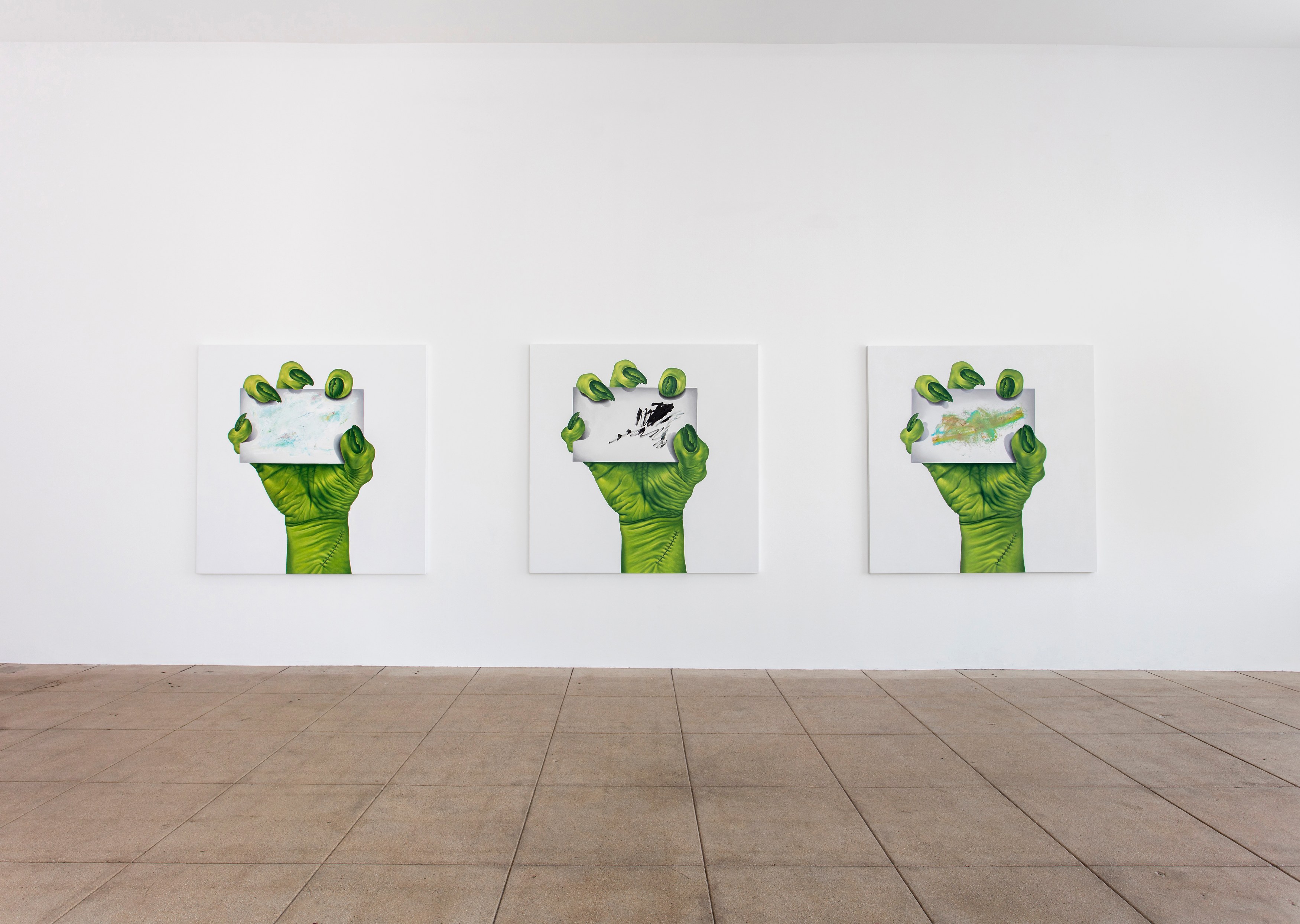 Eliza Douglas, Untitled at Overduin and Kite, photo 5
