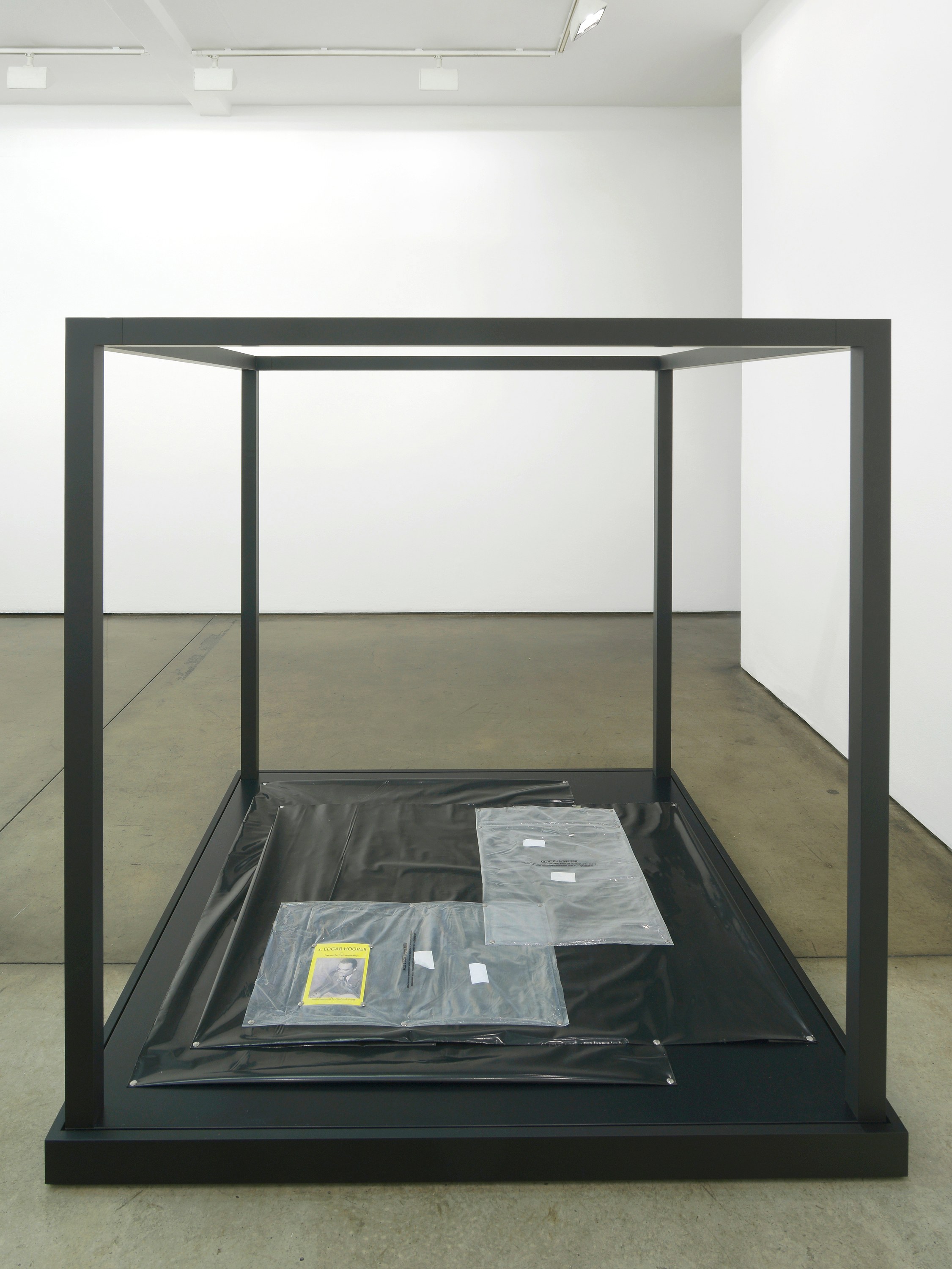 Tom Burr, Stages at Studio M, photo 2