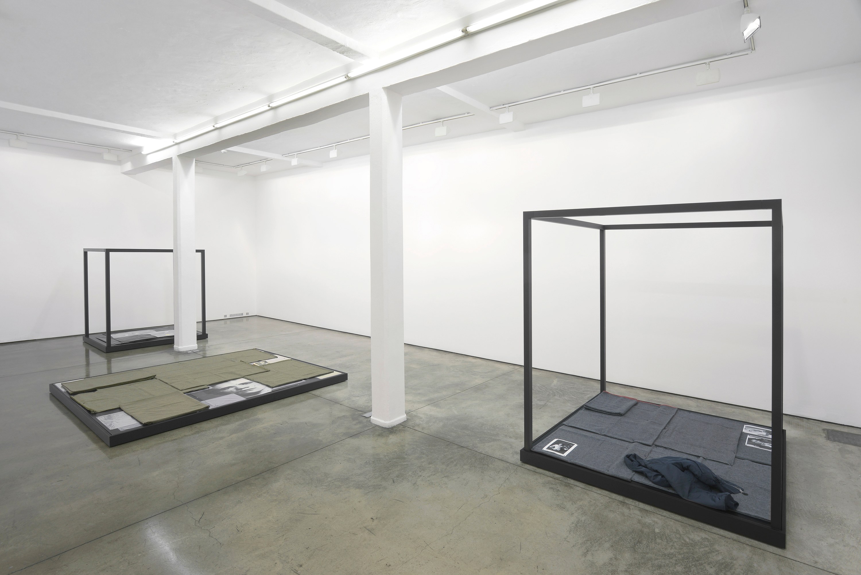 Tom Burr, Stages at Studio M, photo 7