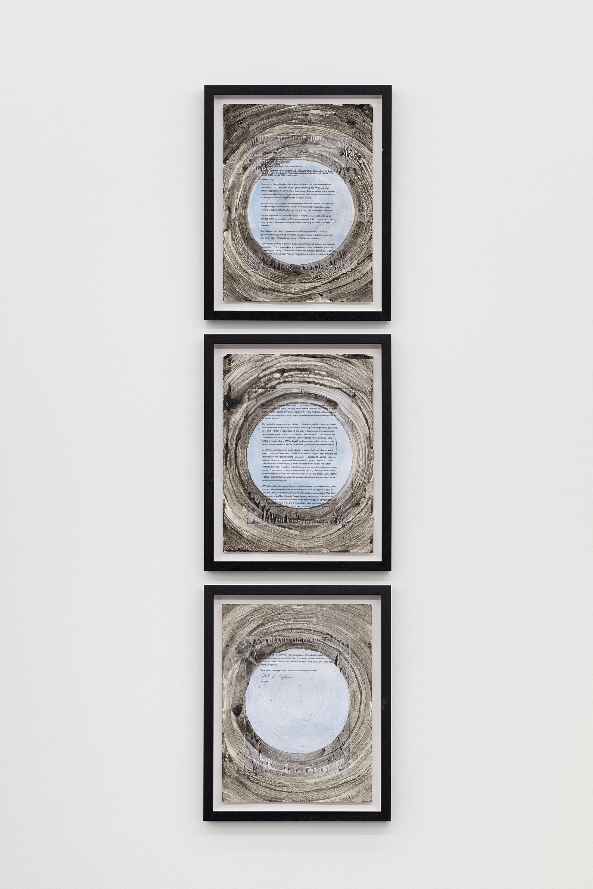 Oscar Tuazon, Fire at Studio M, photo 22