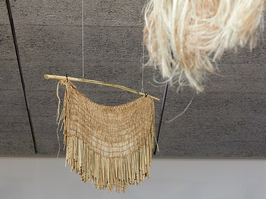 Image 3 of 7