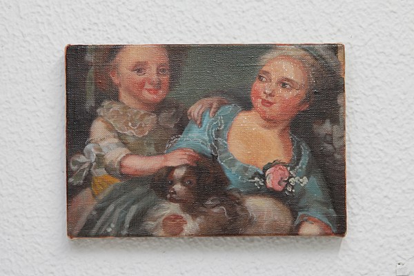 Image 4 of 19