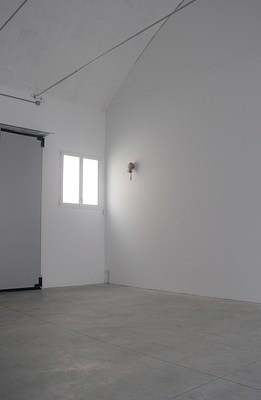 Image 17 of 27