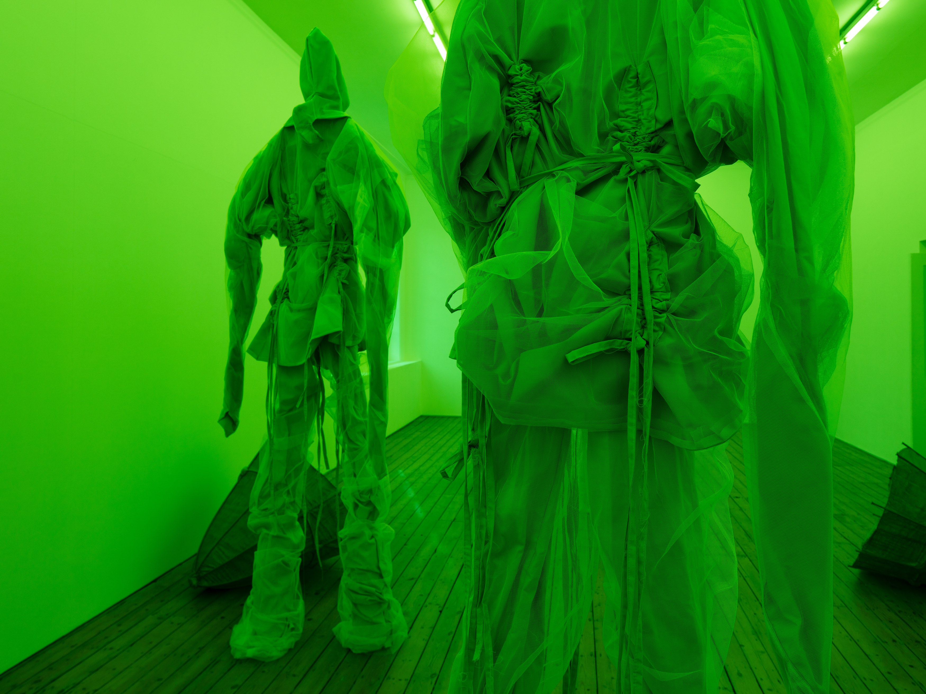 Sandra Mujinga, Spectral Keepers at The Approach, photo 10