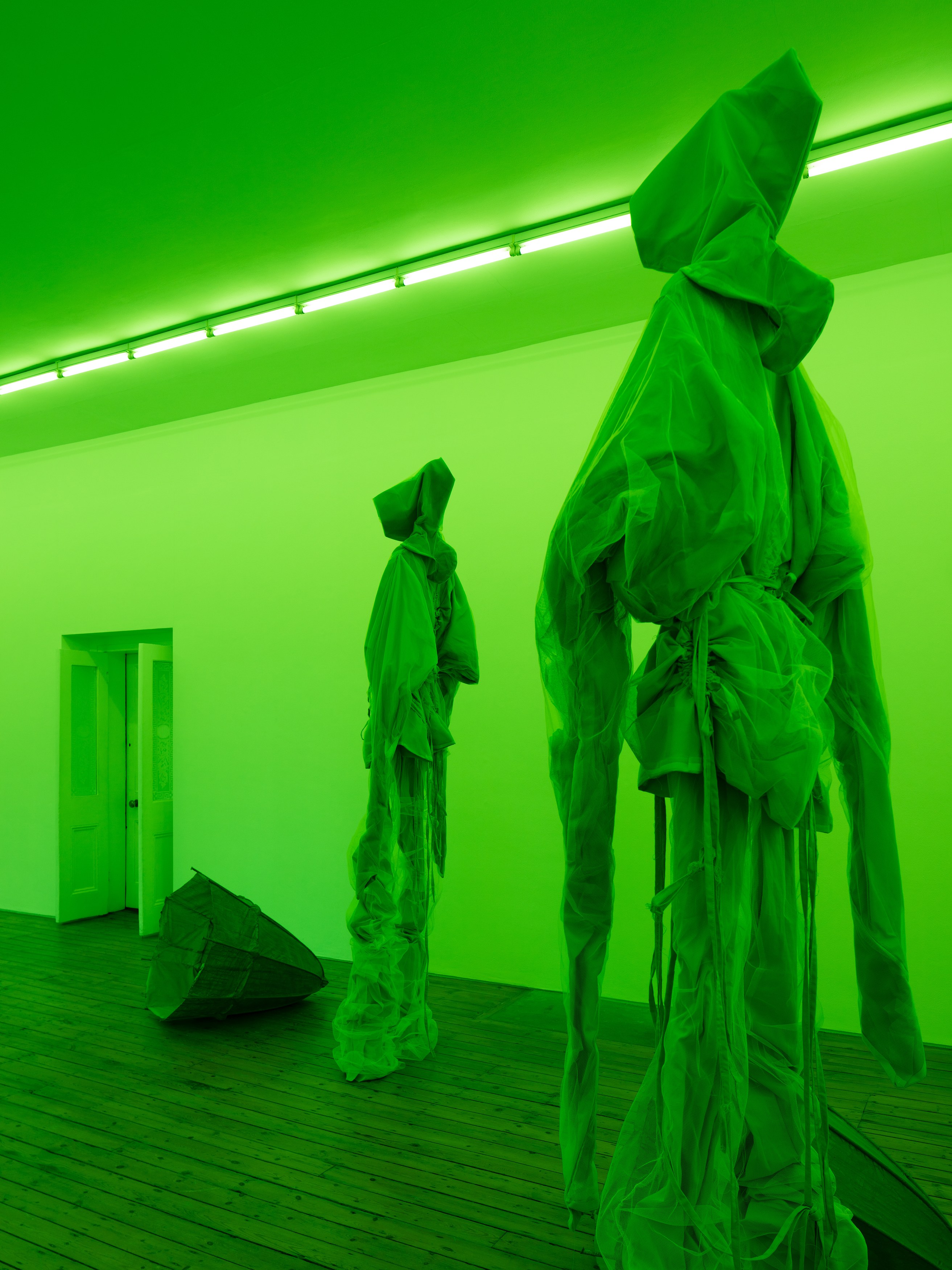 Sandra Mujinga, Spectral Keepers at The Approach, photo 11