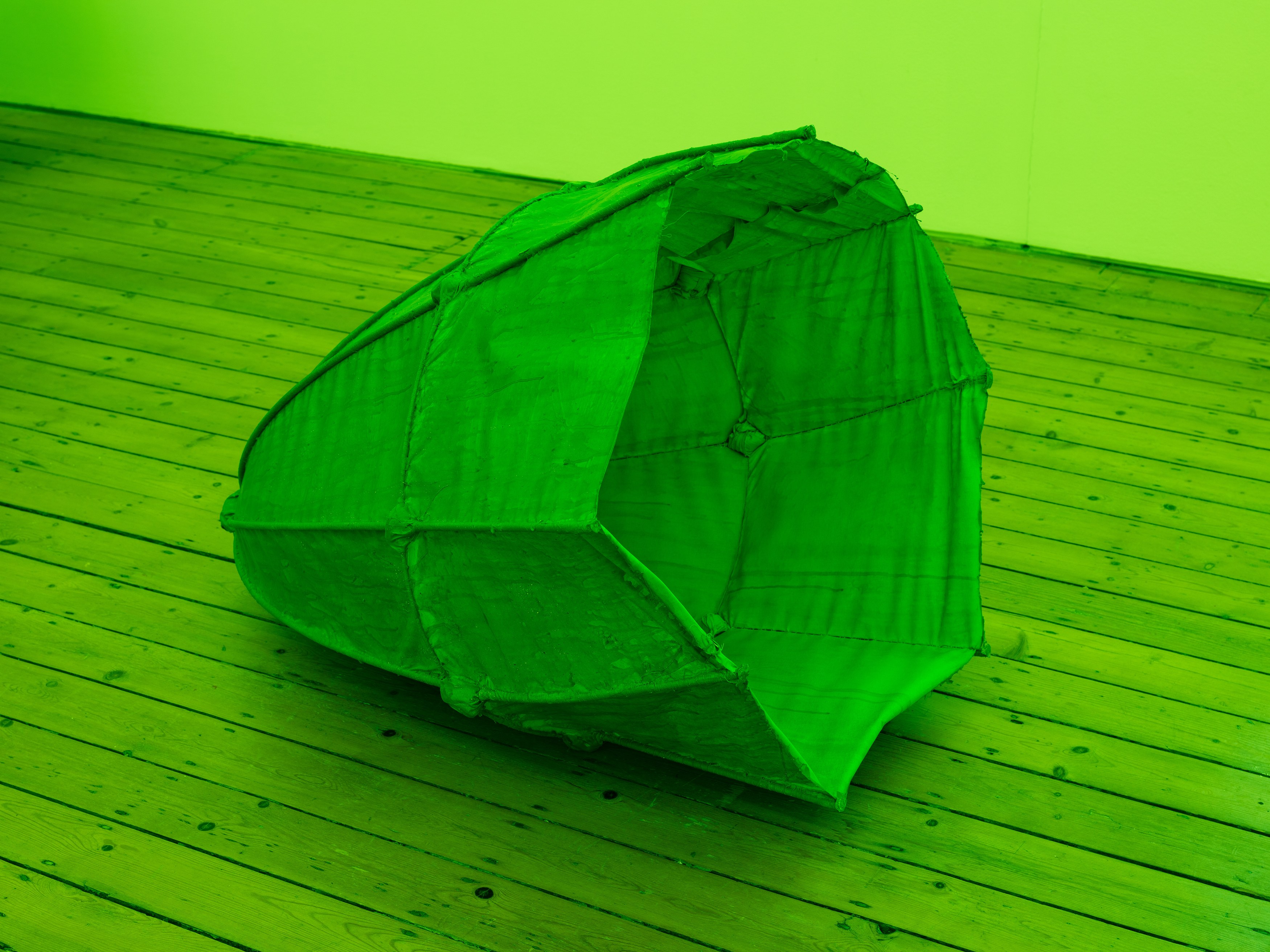 Sandra Mujinga, Spectral Keepers at The Approach, photo 28
