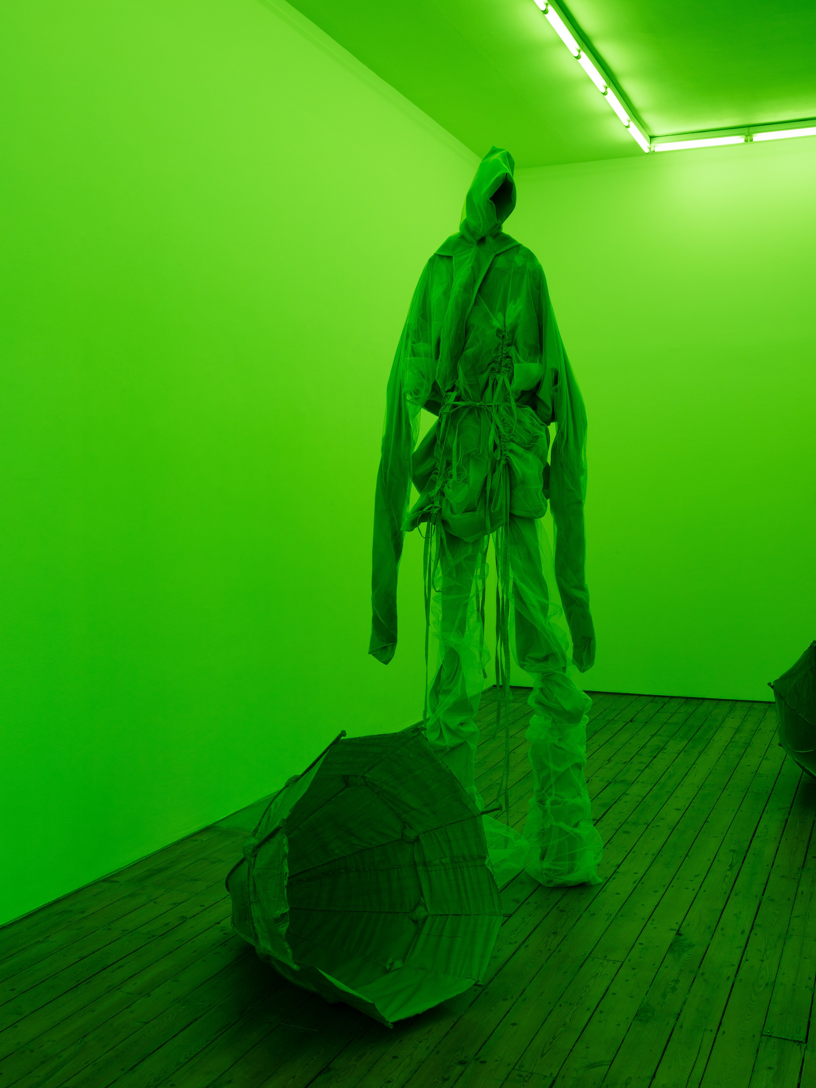 Sandra Mujinga, Spectral Keepers at The Approach, photo 17