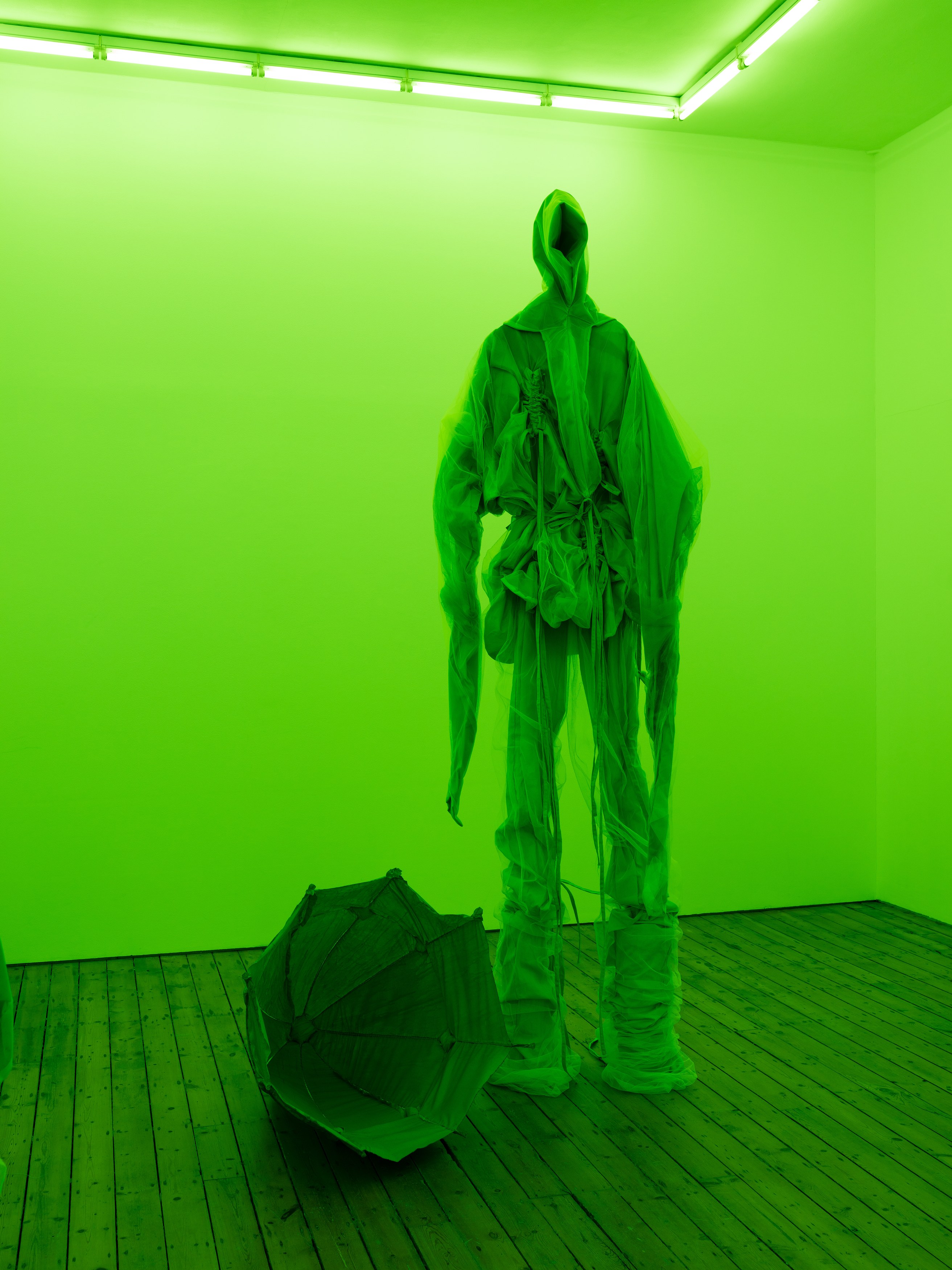 Sandra Mujinga, Spectral Keepers at The Approach, photo 19