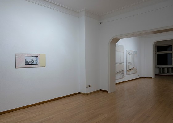 Image 8 of 14