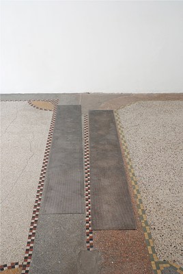Image 4 of 10
