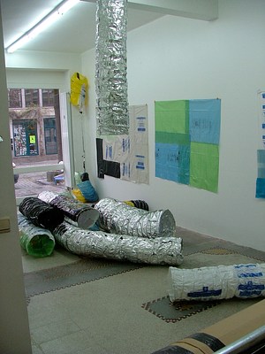 Image 3 of 9
