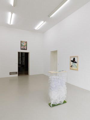 Image 4 of 7