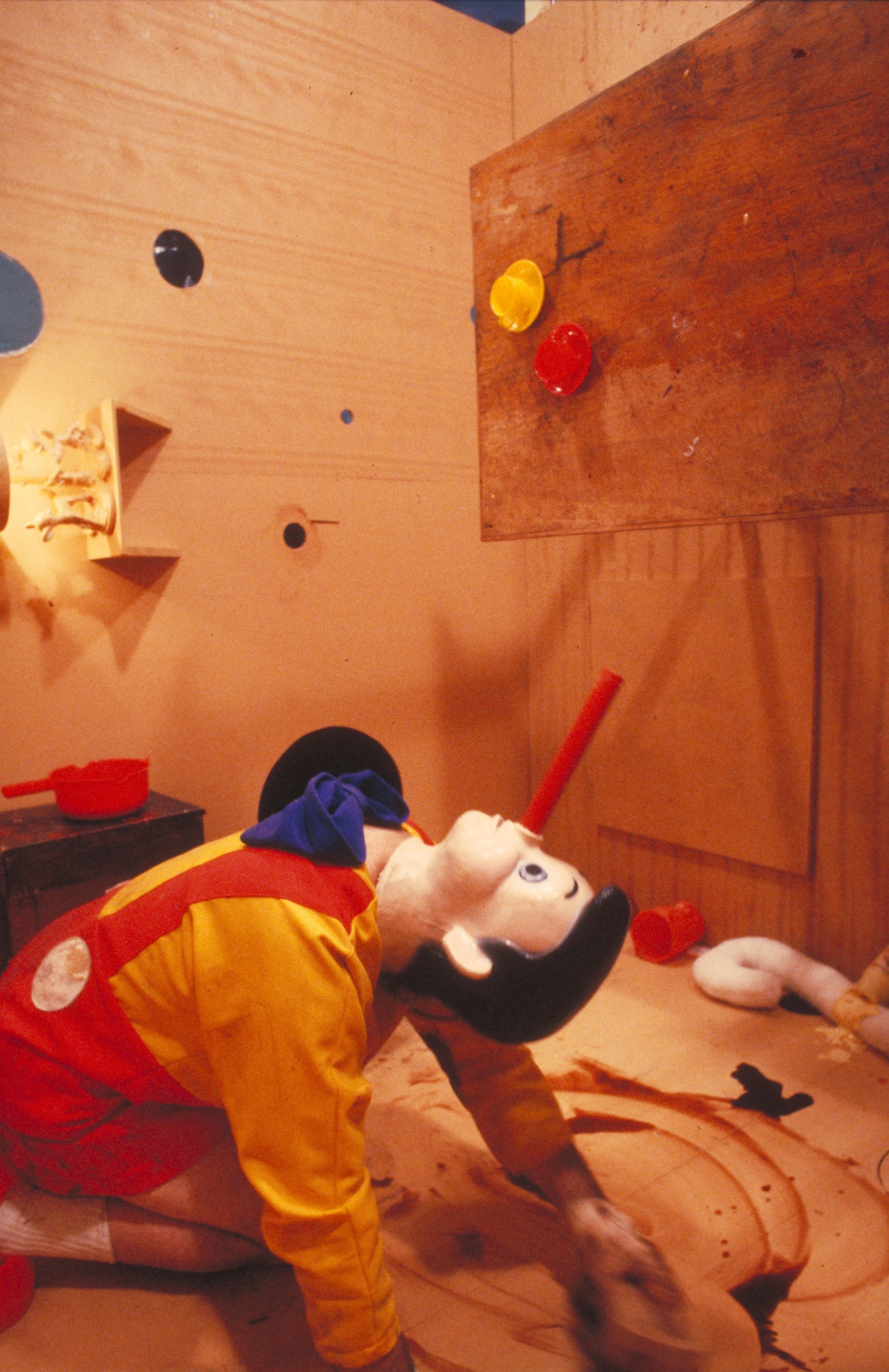 Paul McCarthy, Pinocchio Pipenose Householdilemma at Air de Paris, photo 5