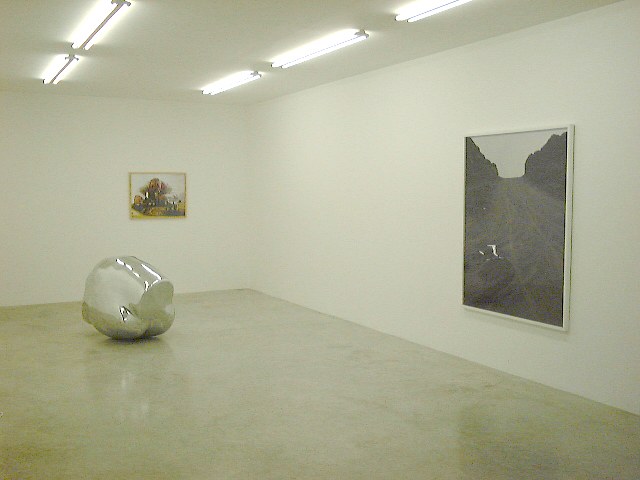 Trisha Donnelly, Torbjørn Rødland, Angel Heart at Air de Paris, photo 3