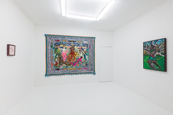 Image 2 of 19