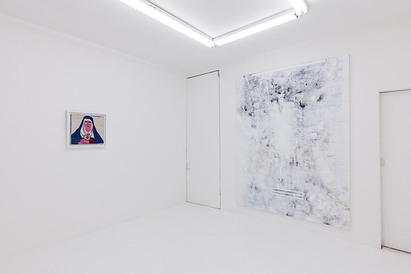Image 2 of 8