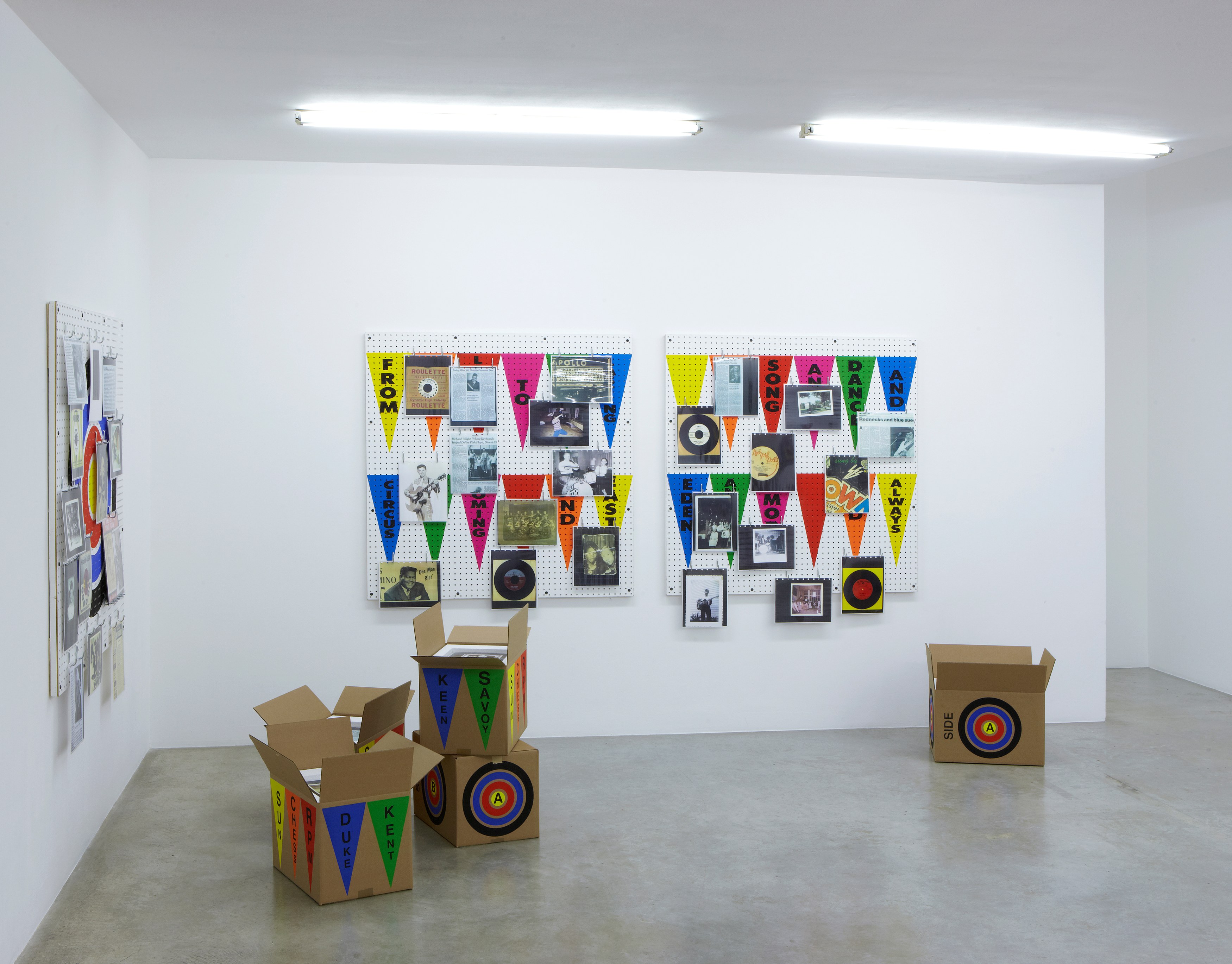 Allen Ruppersberg, No time Left to Start Again at Air de Paris, photo 8