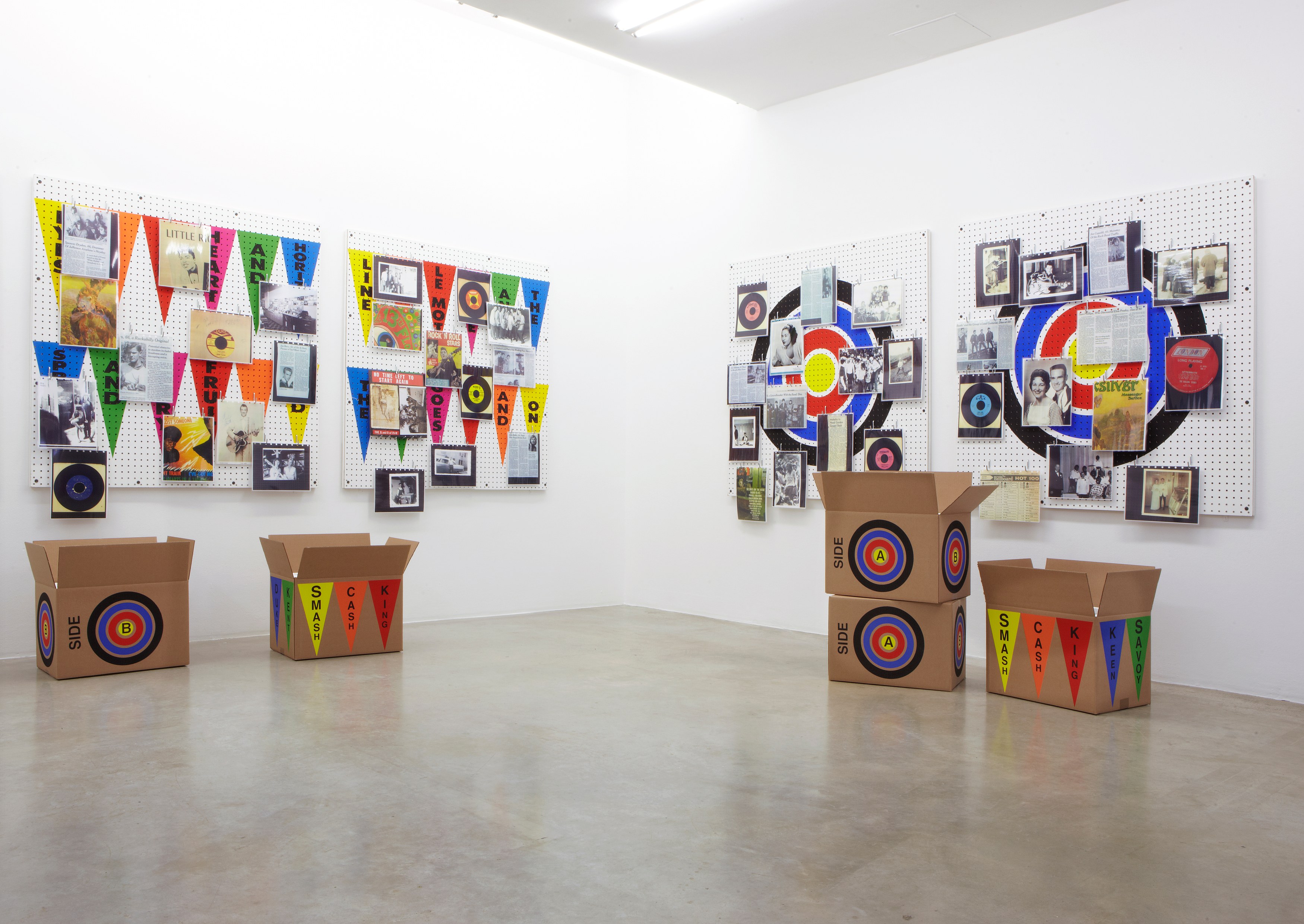 Allen Ruppersberg, No time Left to Start Again at Air de Paris, photo 4