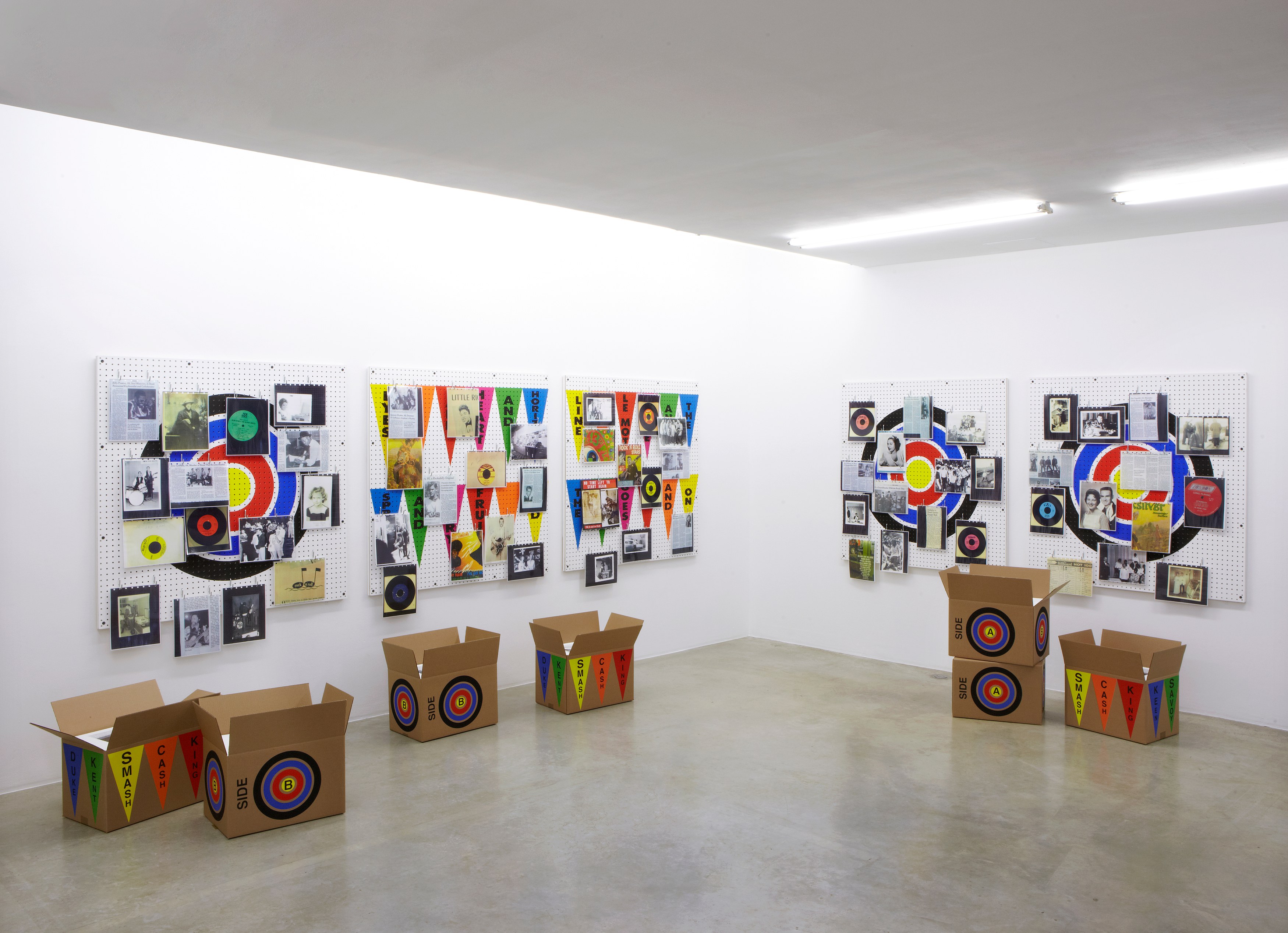 Allen Ruppersberg, No time Left to Start Again at Air de Paris, photo 3