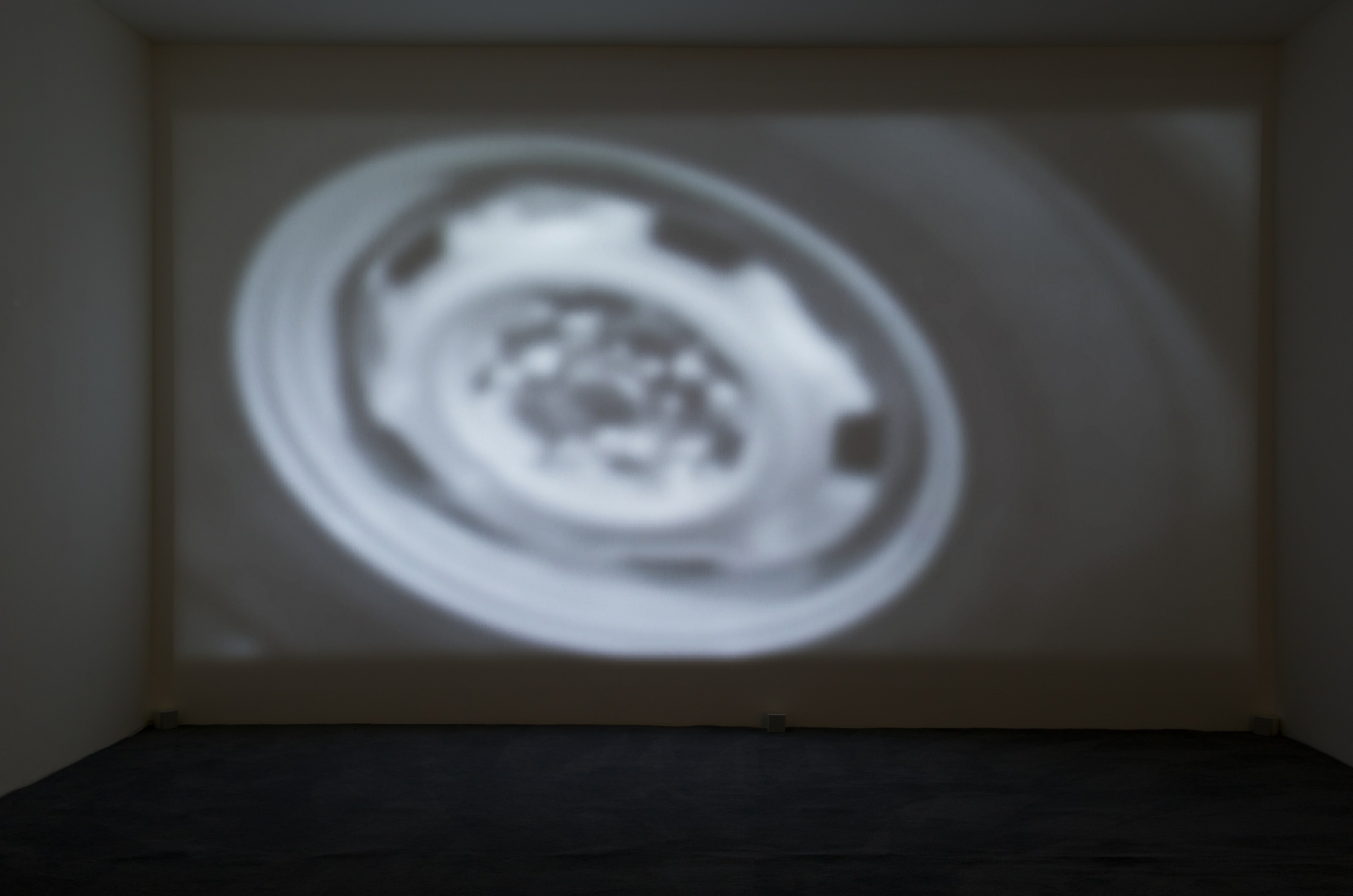 Liam Gillick, Sit in the machine at Air de Paris, photo 8