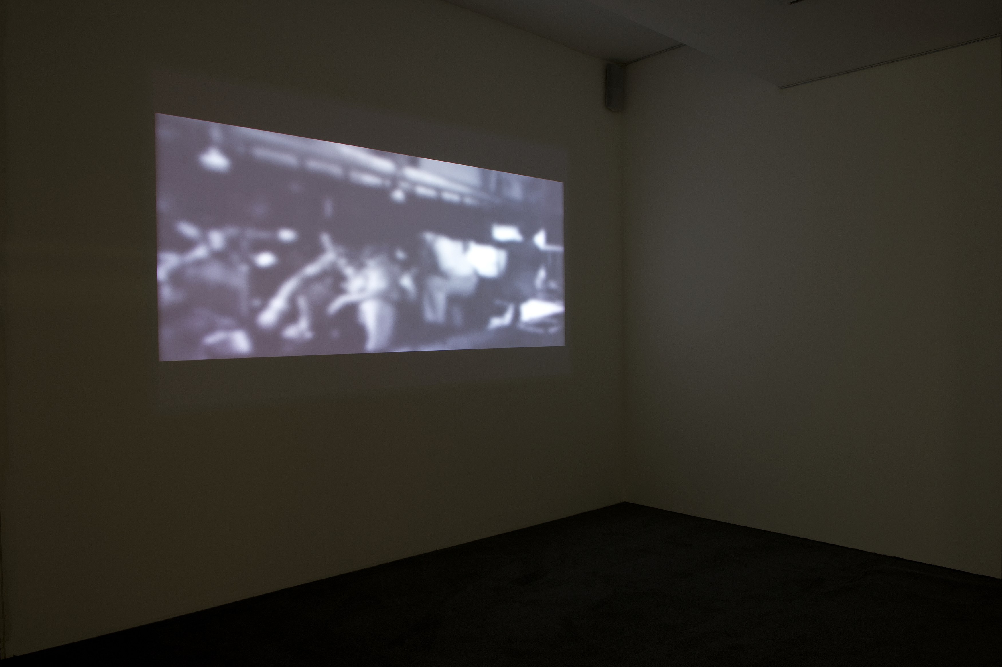 Liam Gillick, Sit in the machine at Air de Paris, photo 6