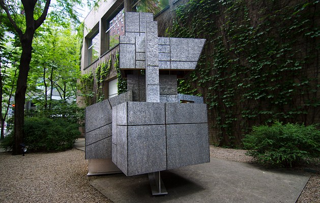 Image 11 of 32