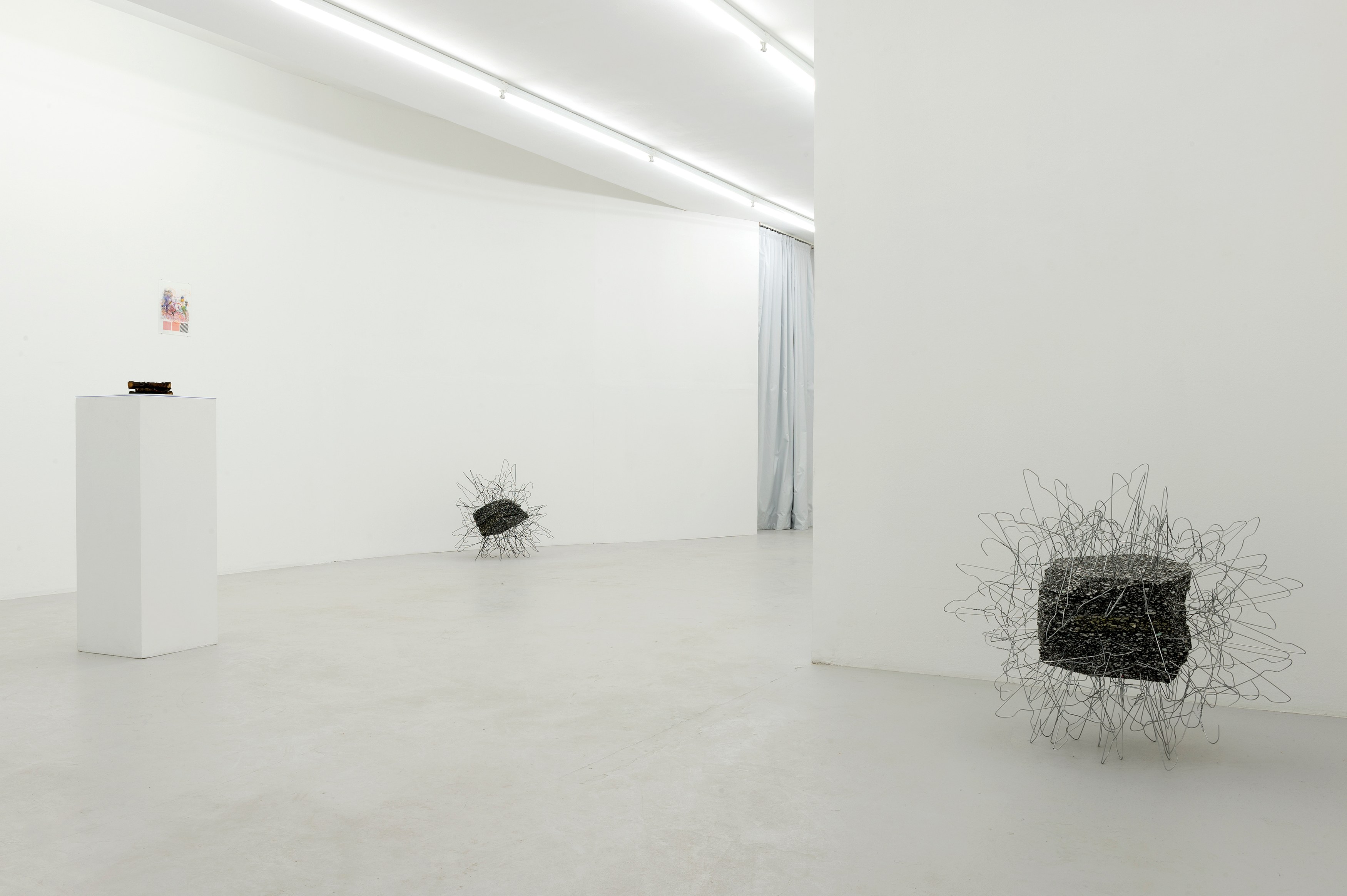 Adriana Lara, Eggsplotion at Air de Paris, photo 8