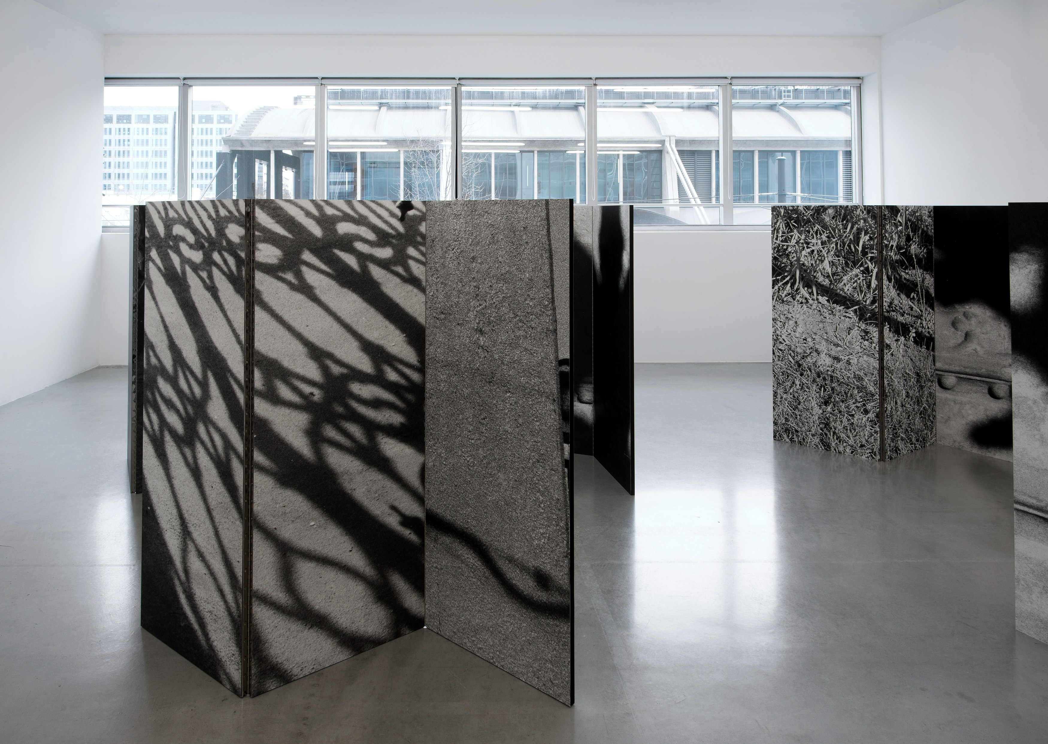 Jef Geys, Paravents (As Sombras de Lisboa) at Air de Paris, photo 4