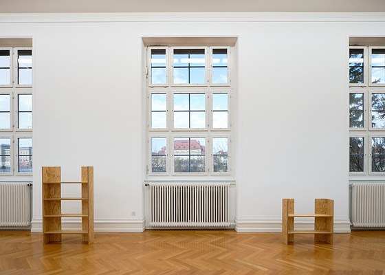 Image 10 of 61