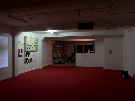 Image 27 of 51