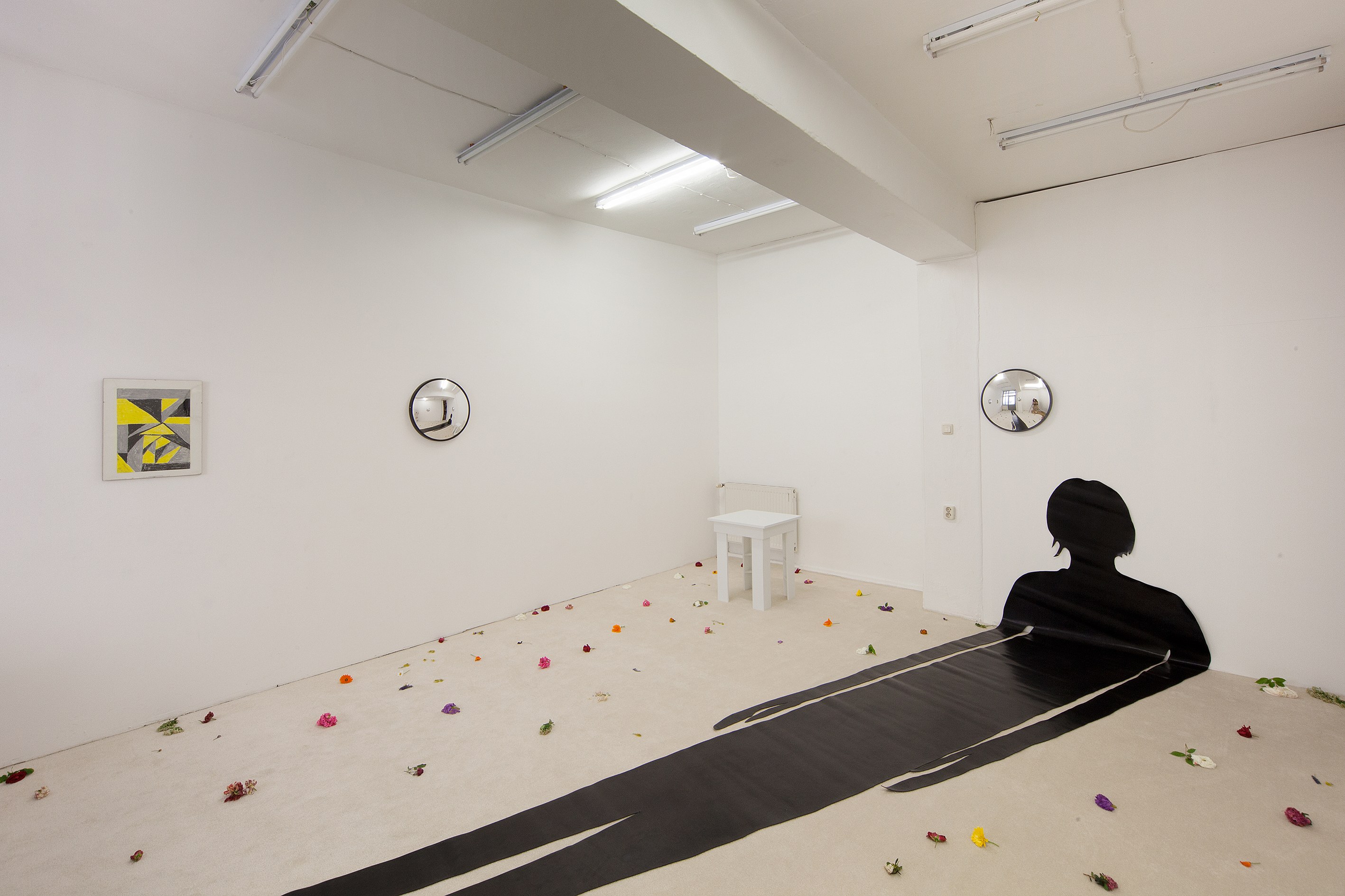 Angharad Williams, Without the Scales at Schiefe Zähne, photo 5