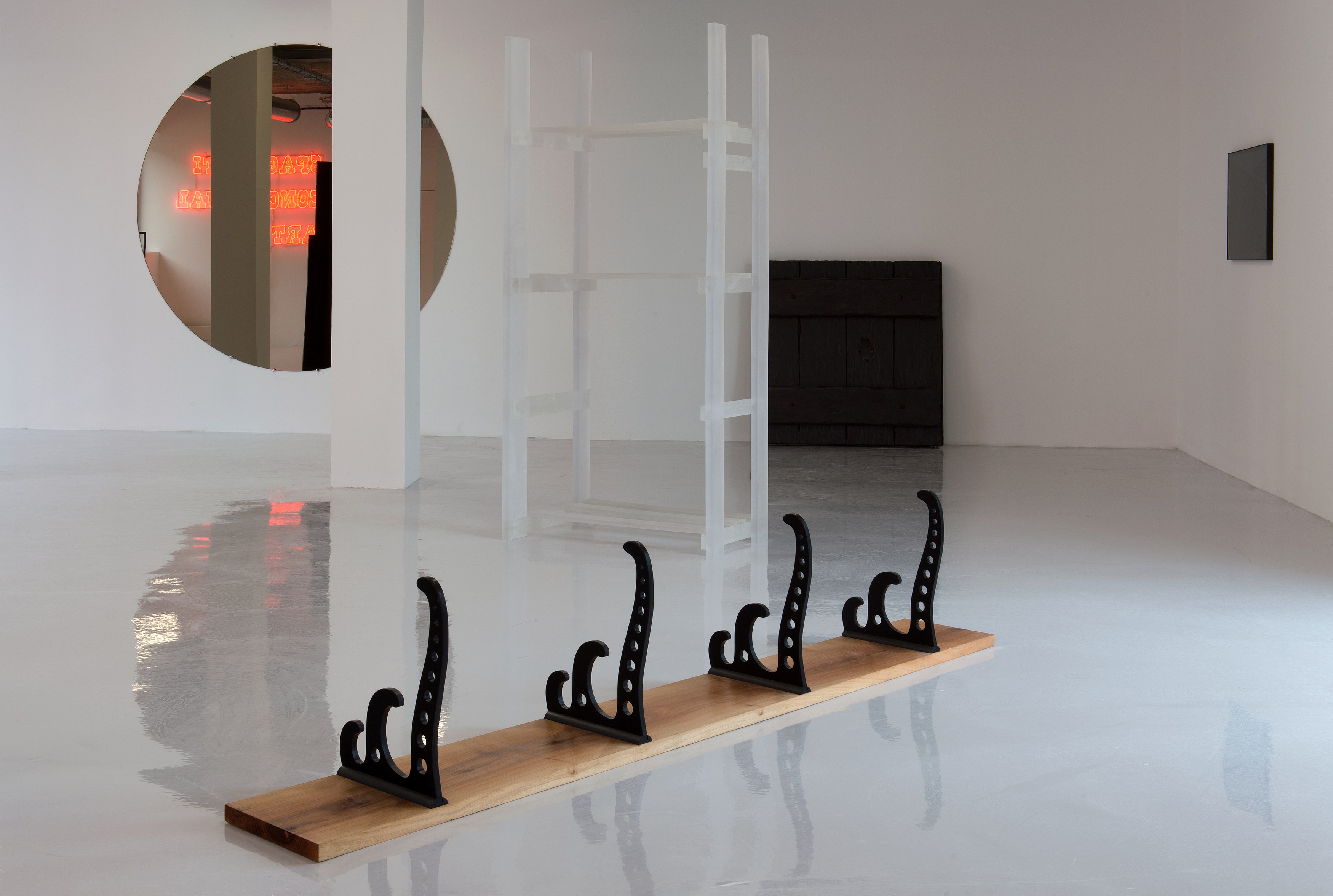 More, More at Air de Paris, photo 4