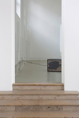 Image 10 of 33