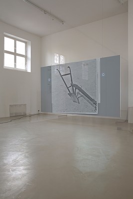 Image 12 of 33
