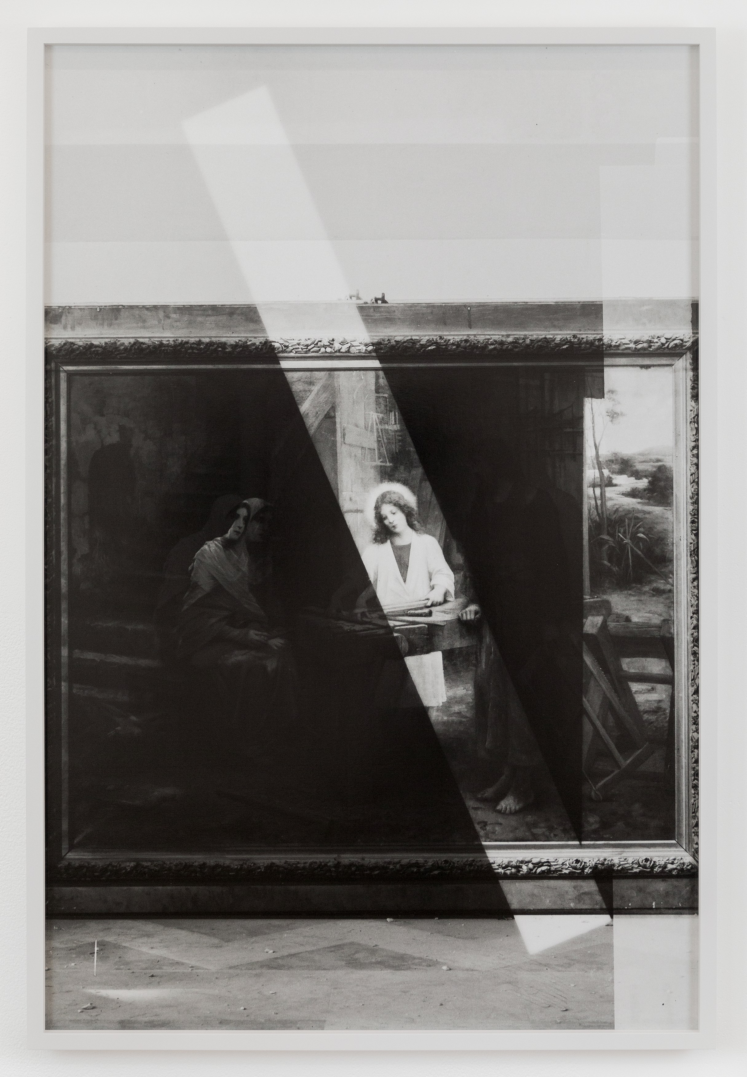 Lisa Oppenheim, The American Colony at The Approach, photo 16