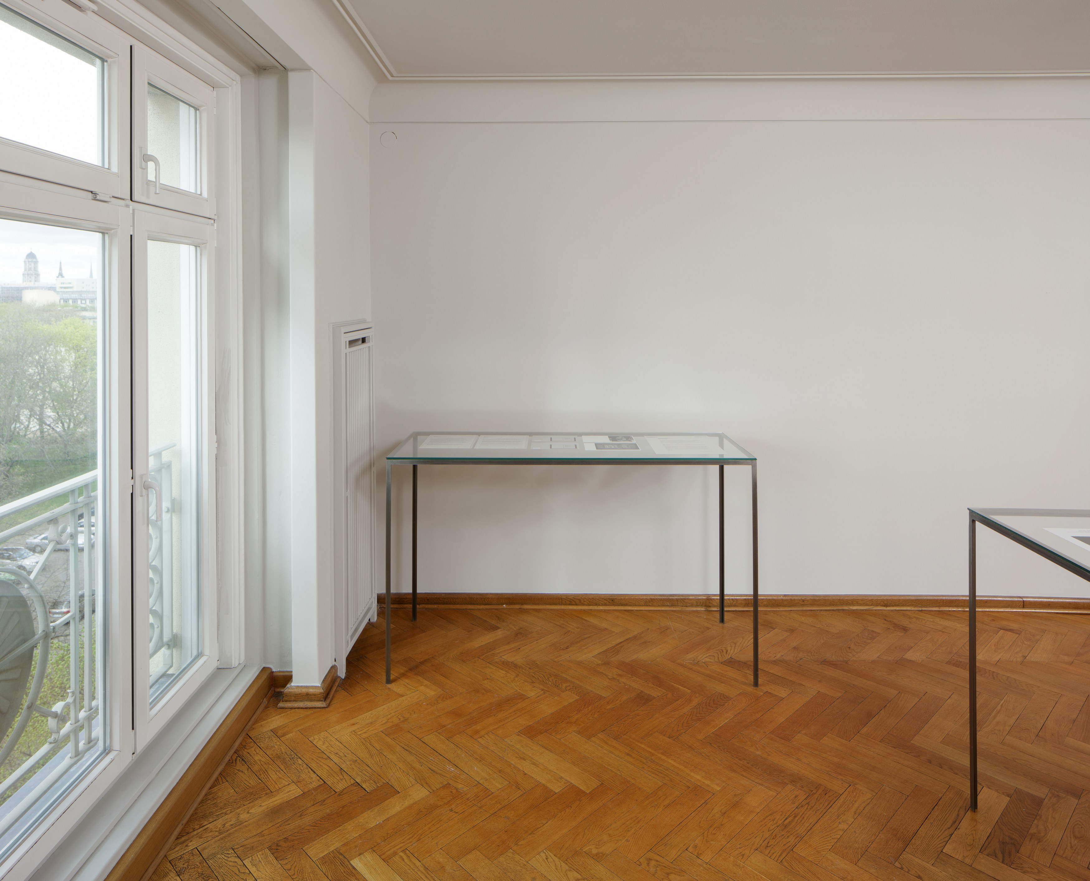Christopher Williams, Werbung: Adapted for Use at Sammlung Haubrok and Paris Bar, Berlin, photo 10