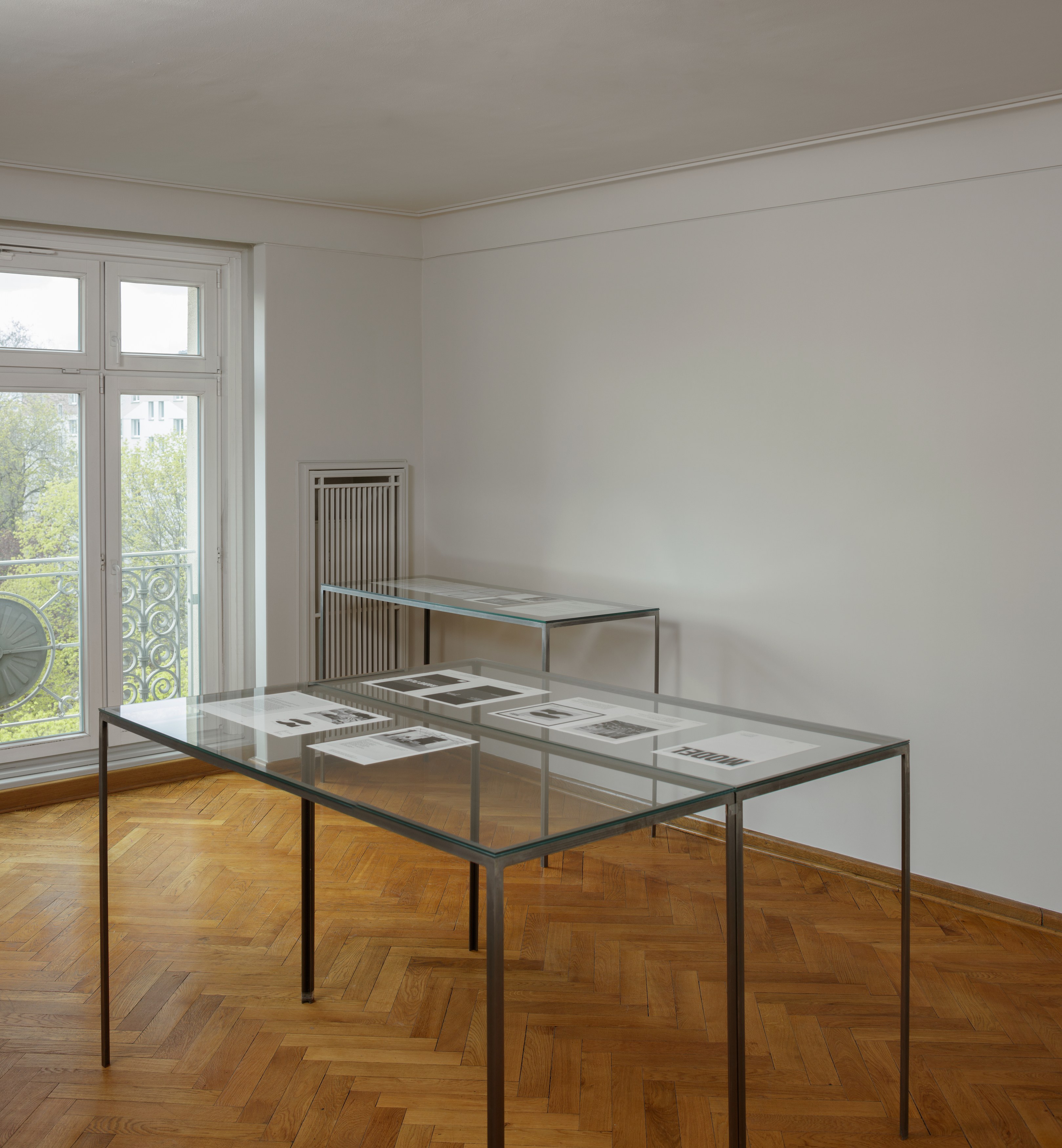 Christopher Williams, Werbung: Adapted for Use at Sammlung Haubrok and Paris Bar, Berlin, photo 6