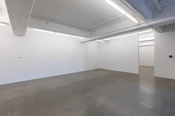 Image 4 of 27