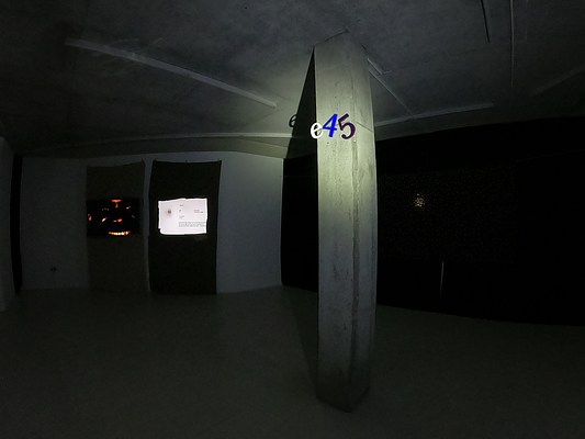 Image 2 of 30