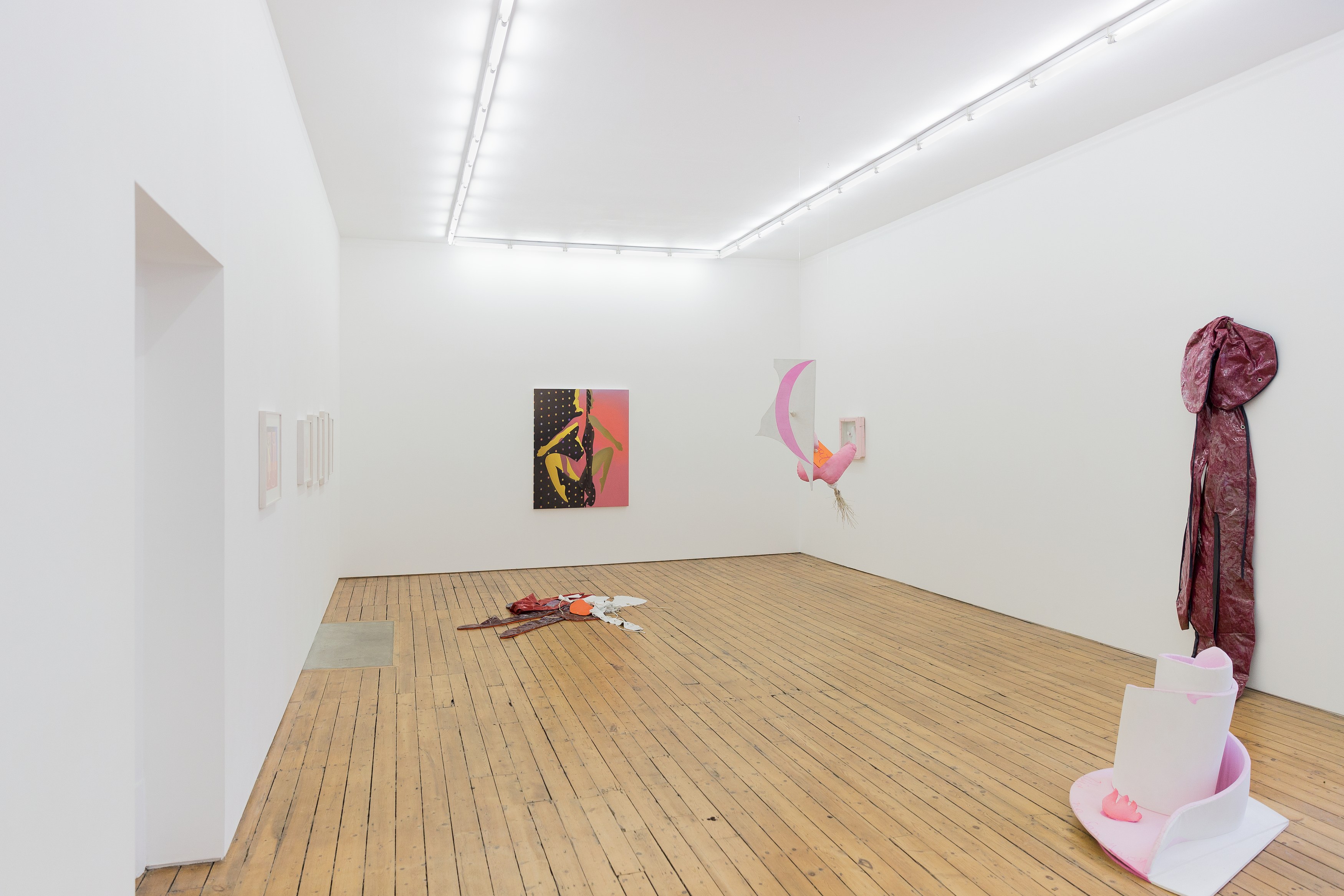 Sascha Braunig, Sandra Mujinga, Maria Pinińska-Bereś, SHAPESHIFTERS at The Approach, photo 2
